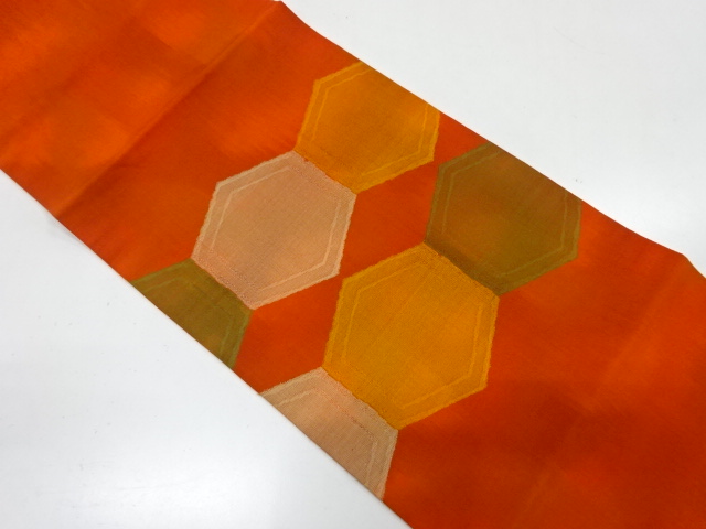 JAPANESE KIMONO / VINTAGE HIRAKI NAGOYA OBI / WOVEN KIKKO PATTERN